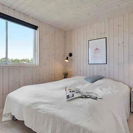 Preciosa Casa En Væggerløse Con Sauna Сasa de vacaciones Bøtø By